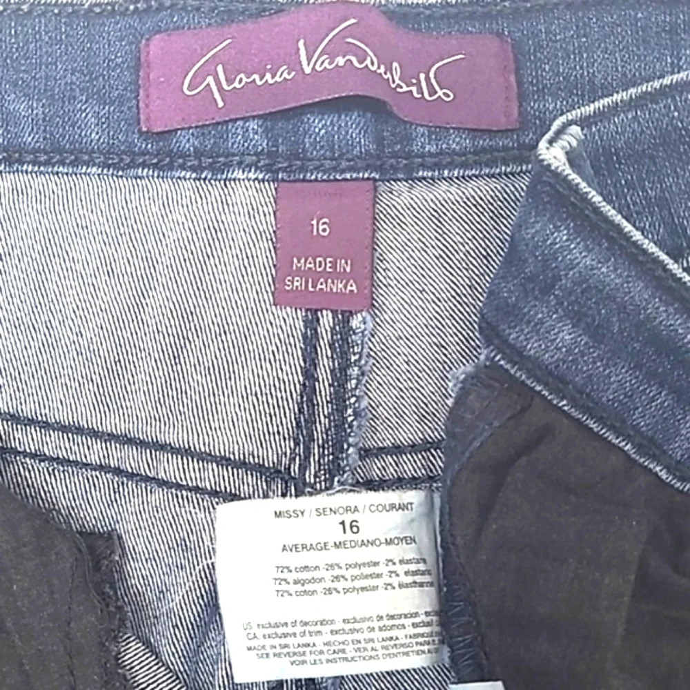 Gloria Vanderbilt Distressed Jeans High Waist Rise Denim Whiskered Straight Leg